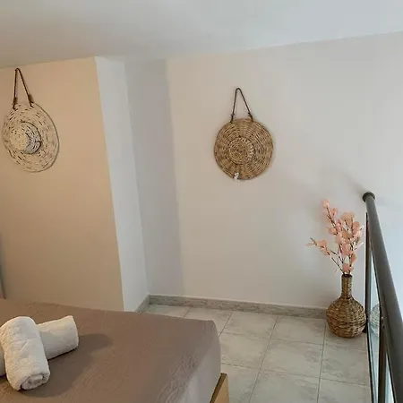 Style Studio Χαράκι